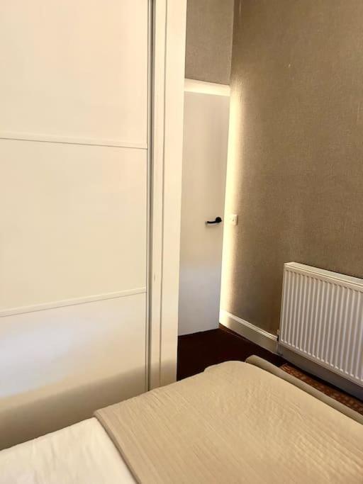Large 2 Bedroom, Ground Floor Flat, Close To City EDI Eksteriør billede