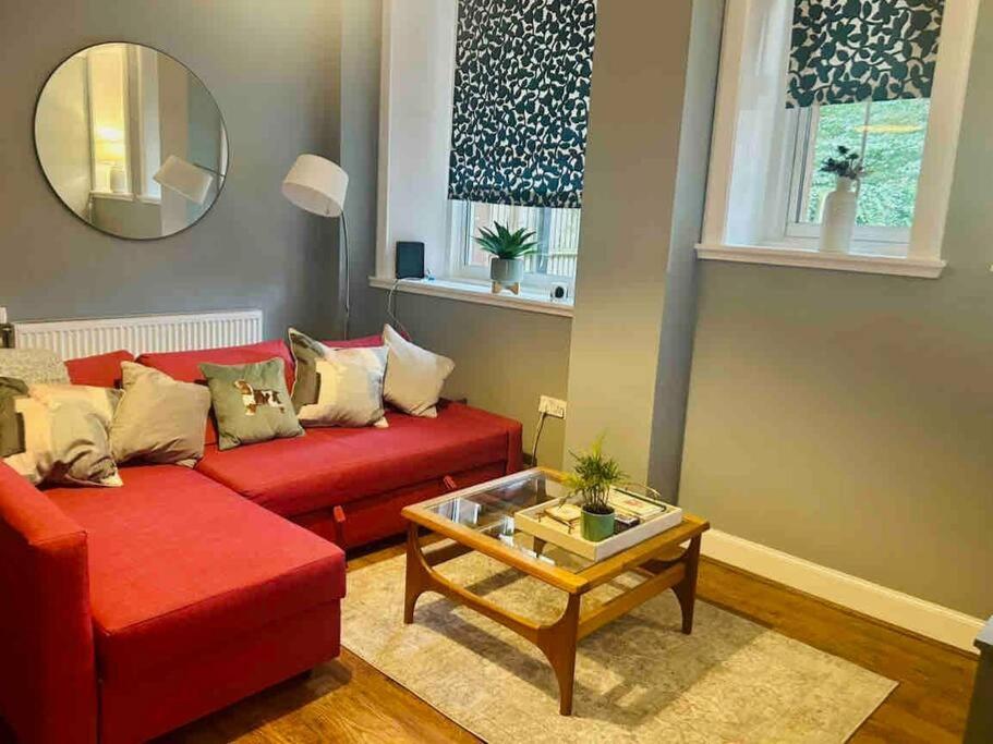 Large 2 Bedroom, Ground Floor Flat, Close To City EDI Eksteriør billede