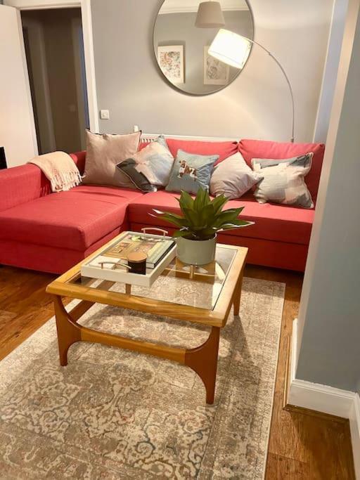 Large 2 Bedroom, Ground Floor Flat, Close To City EDI Eksteriør billede